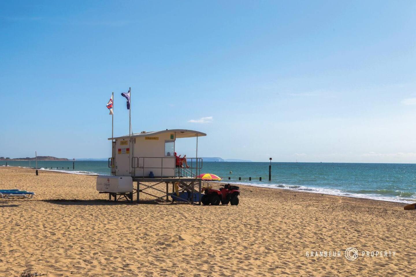 Driftwood By Grandeur Property บอร์นมัธ ภายนอก รูปภาพ